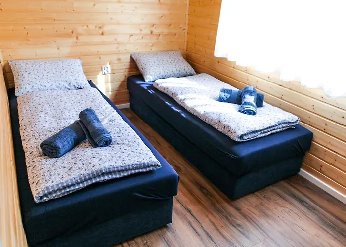 Naposoldal Vendeghaz טפולצה