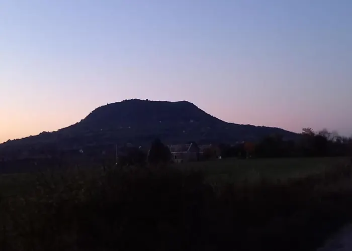 Naposoldal Vendeghaz * Tapolca